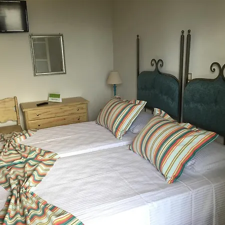 Angelo * Paleokastrítsa